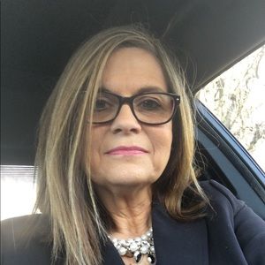 Meet your Posher, Cindy